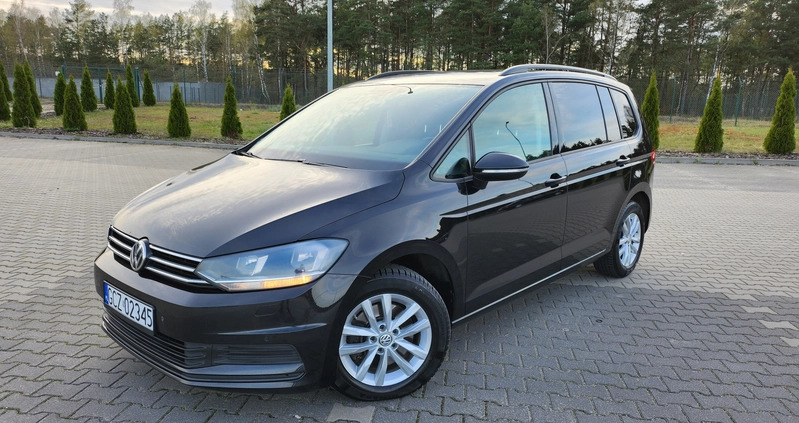 Volkswagen Touran cena 59400 przebieg: 260018, rok produkcji 2017 z Czarne małe 667